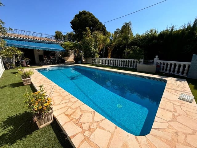 6 Zimmer Villa zu verkaufen in Alfaz del Pi / L'Alfàs del Pi mit Pool - 525.000 € (Ref: 8445850)