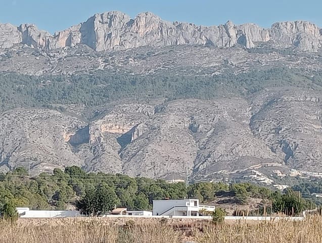 Undeveloped Land for sale in Altea - € 2,350,000 (Ref: 8488809)