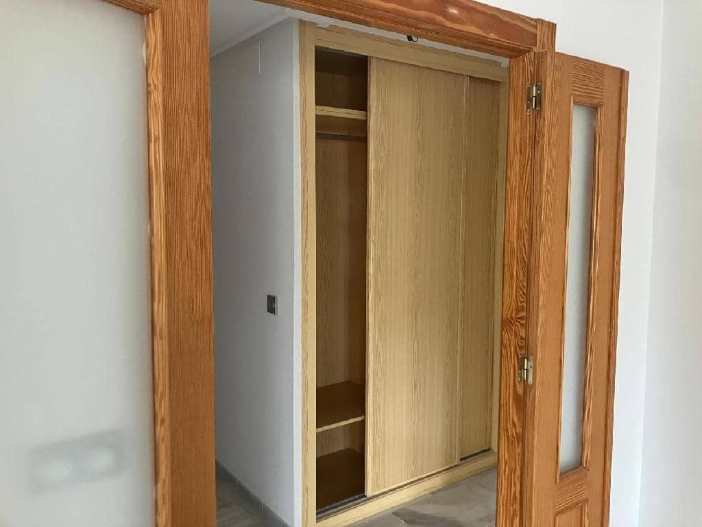 7 slaapkamer Flat te koop in Altea met garage - € 456.000 (Ref: 8529716)