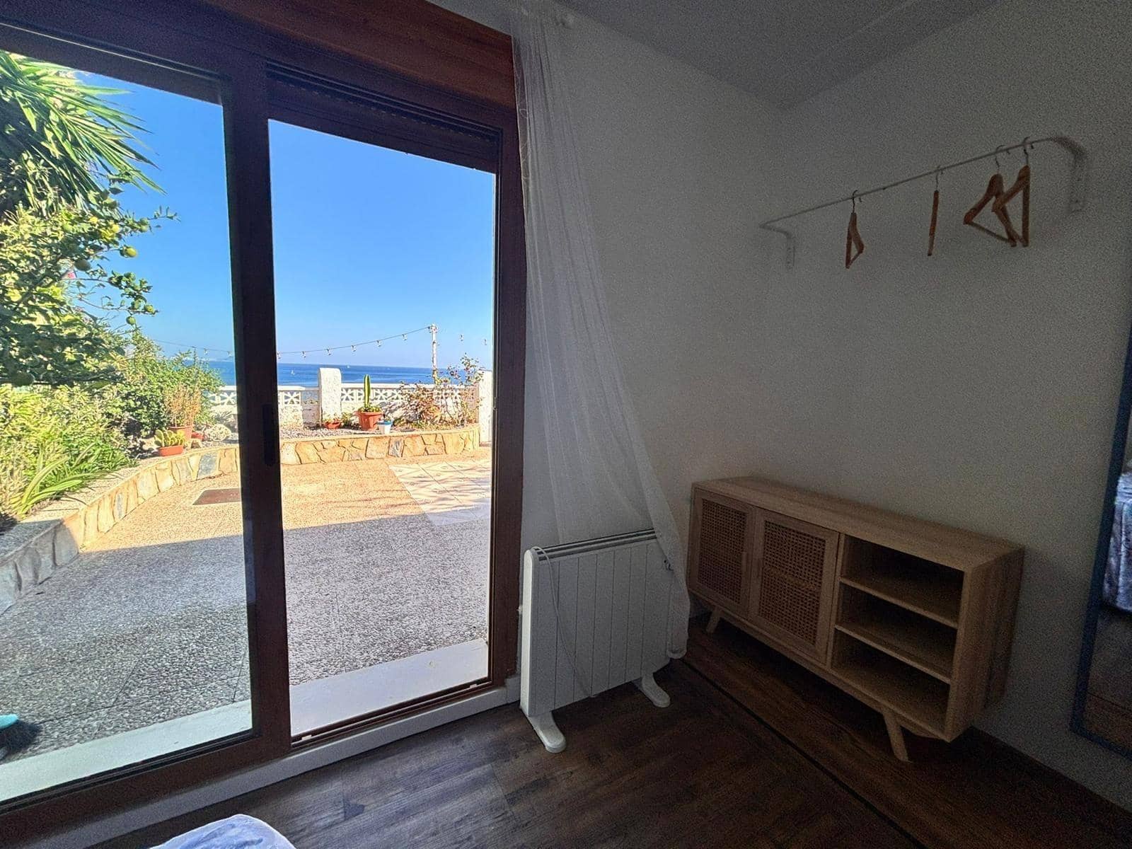 5 bedroom Villa for sale in Alfaz del Pi / L'Alfas del Pi with garage - € 1,000,000 (Ref: 8680285)