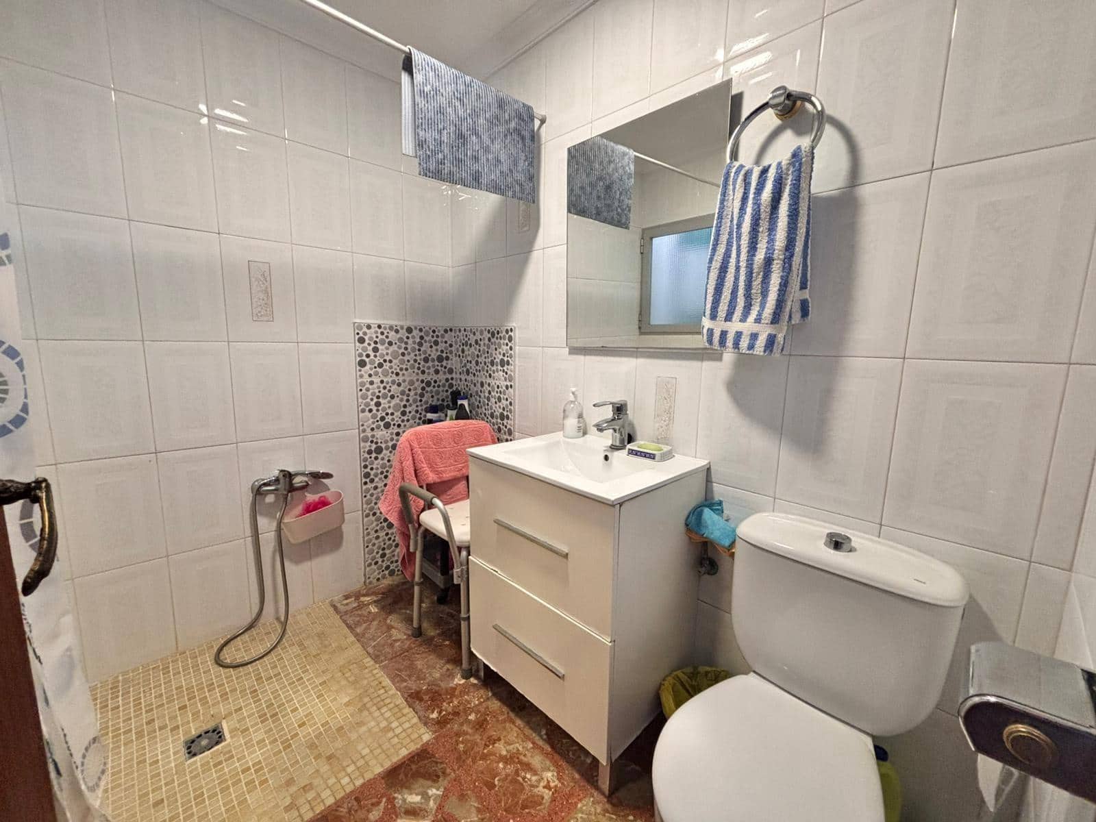 5 bedroom Villa for sale in Alfaz del Pi / L'Alfas del Pi with garage - € 1,000,000 (Ref: 8680285)