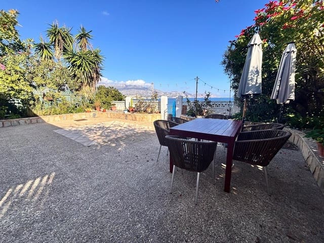 5 sypialnia Willa na sprzedaż w Alfaz del Pi / L'Alfàs del Pi z garażem - 1 000 000 € (Ref: 8680285)