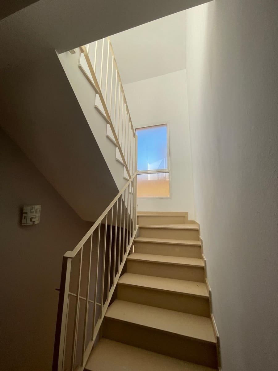 4 slaapkamer Villa te koop in Alfaz del Pi / L'Alfas del Pi met garage - € 385.500 (Ref: 8694746)