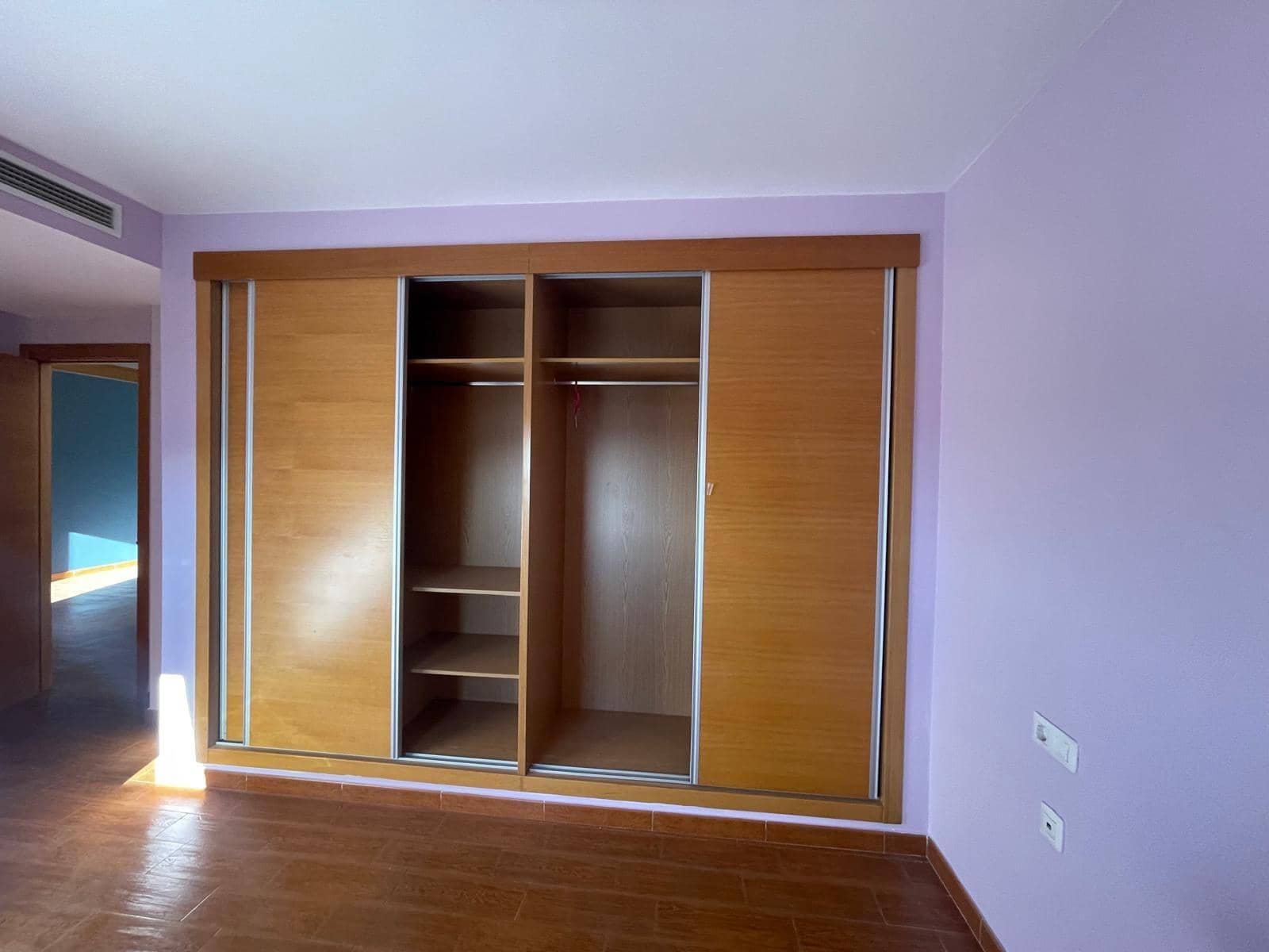 4 slaapkamer Villa te koop in Alfaz del Pi / L'Alfas del Pi met garage - € 385.500 (Ref: 8694746)