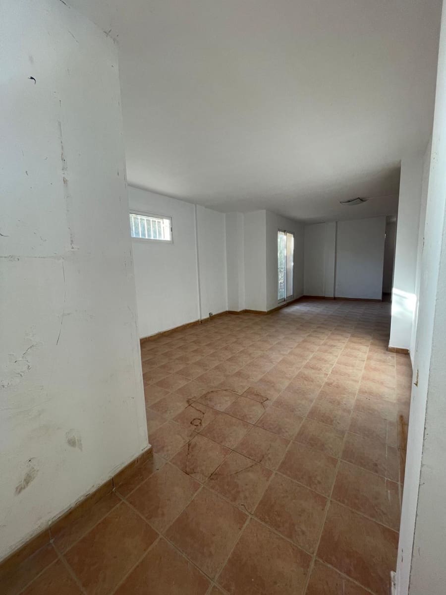 4 slaapkamer Villa te koop in Alfaz del Pi / L'Alfas del Pi met garage - € 385.500 (Ref: 8694746)