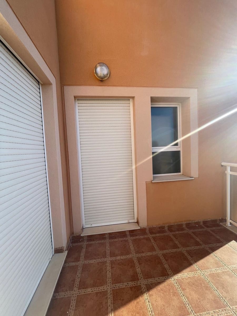 4 slaapkamer Villa te koop in Alfaz del Pi / L'Alfas del Pi met garage - € 385.500 (Ref: 8694746)