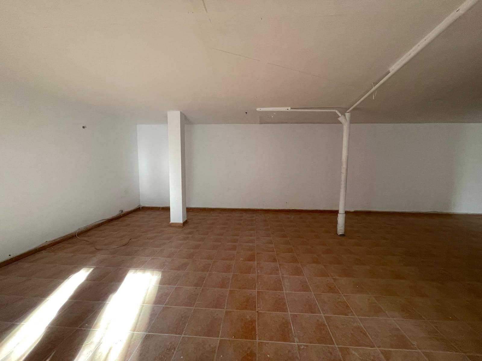 4 slaapkamer Villa te koop in Alfaz del Pi / L'Alfas del Pi met garage - € 385.500 (Ref: 8694746)