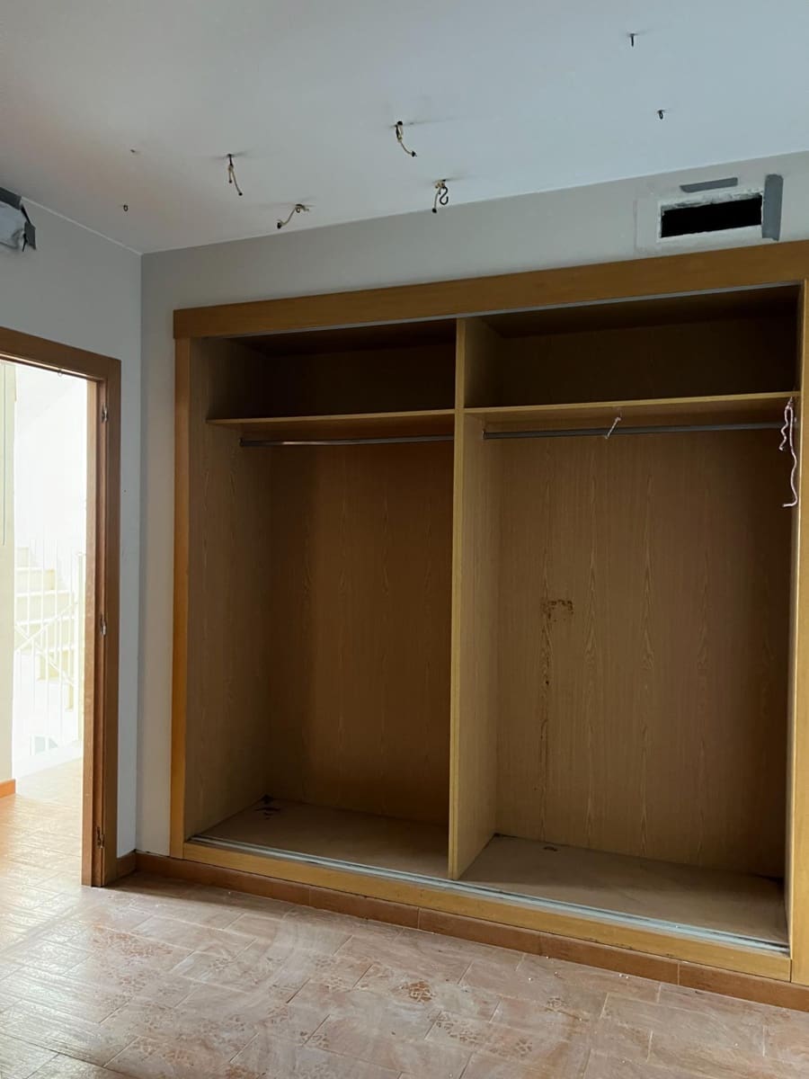 4 soverom Villa til salgs i Alfaz del Pi / L'Alfas del Pi med garasje - € 328 500 (Ref: 8696429)