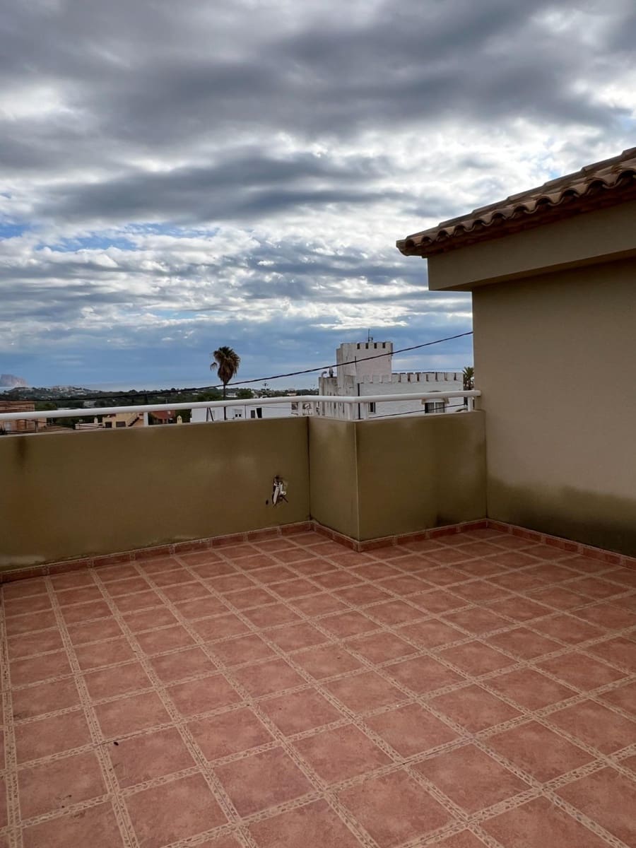 4 soverom Villa til salgs i Alfaz del Pi / L'Alfas del Pi med garasje - € 328 500 (Ref: 8696429)