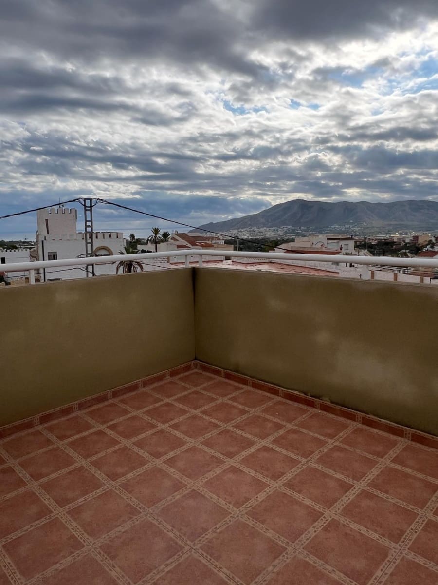 4 soverom Villa til salgs i Alfaz del Pi / L'Alfas del Pi med garasje - € 328 500 (Ref: 8696429)