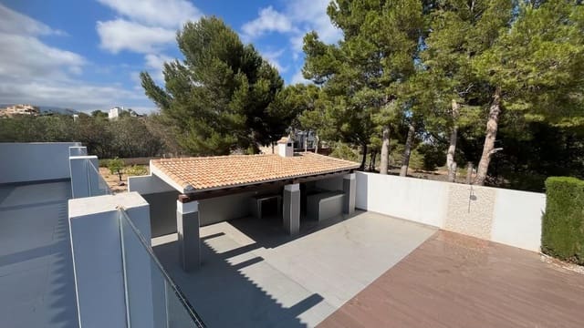 4 sypialnia Willa na sprzedaż w Coloma  , La Nucia z basenem garażem - 950 000 € (Ref: 8741678)