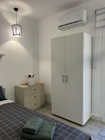 19 sypialnia Hotel na sprzedaż w El Campello z garażem - 1 800 000 € (Ref: 8786439)