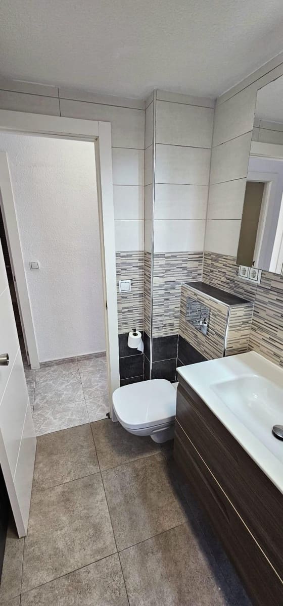 2 slaapkamer Appartement te koop in Benidorm met zwembad - € 288.400 (Ref: 8818100)