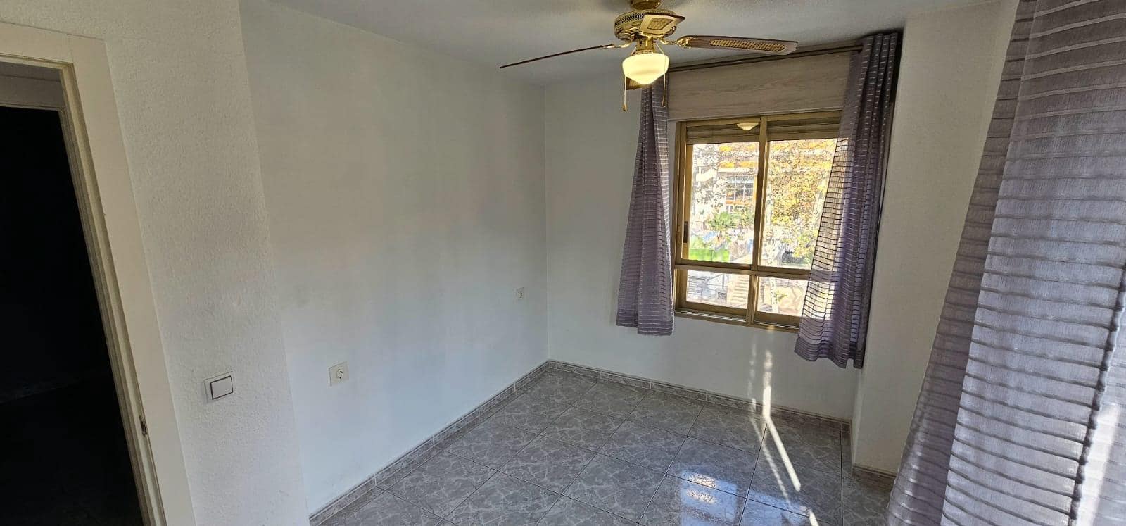 2 slaapkamer Appartement te koop in Benidorm met zwembad - € 288.400 (Ref: 8818100)