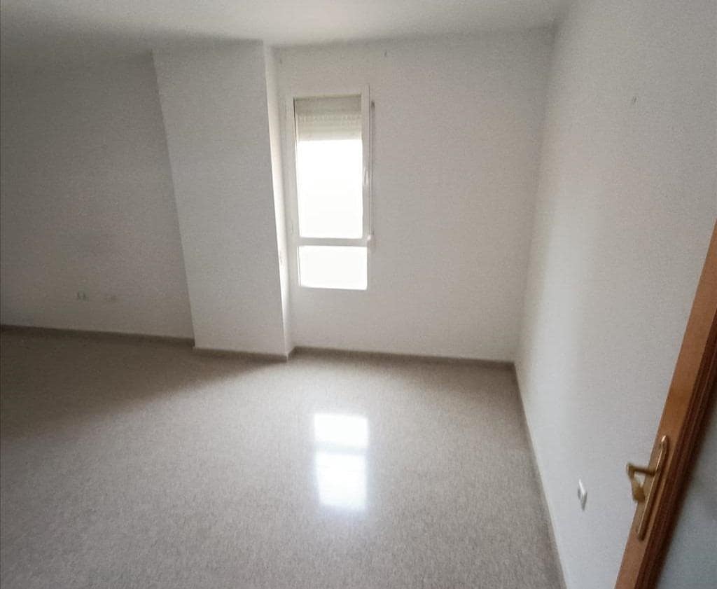 3 bedroom Flat for sale in Benidorm with pool - € 355,000 (Ref: 9065325)