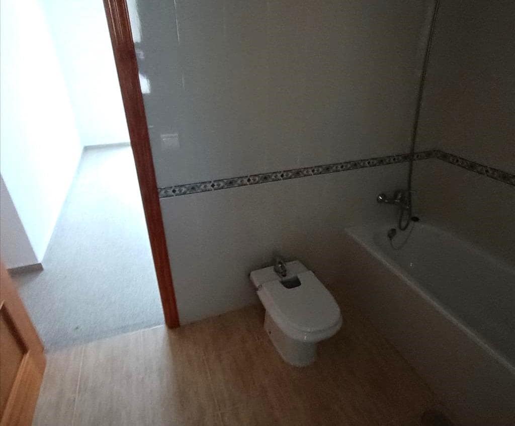 3 bedroom Flat for sale in Benidorm with pool - € 355,000 (Ref: 9065325)