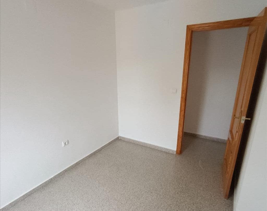 3 bedroom Flat for sale in Benidorm with pool - € 355,000 (Ref: 9065325)