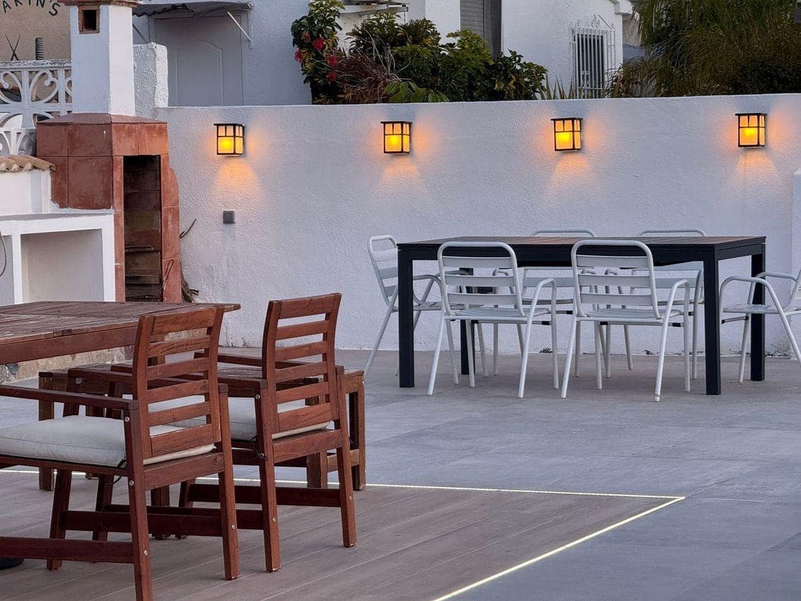 5 bedroom Villa for rent in Calpe / Calp - € 3,100 (Ref: 9162386)