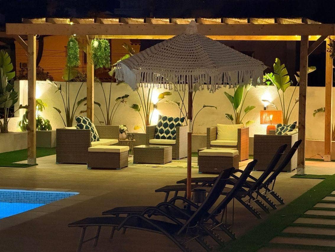 5 bedroom Villa for rent in Calpe / Calp - € 3,100 (Ref: 9162386)