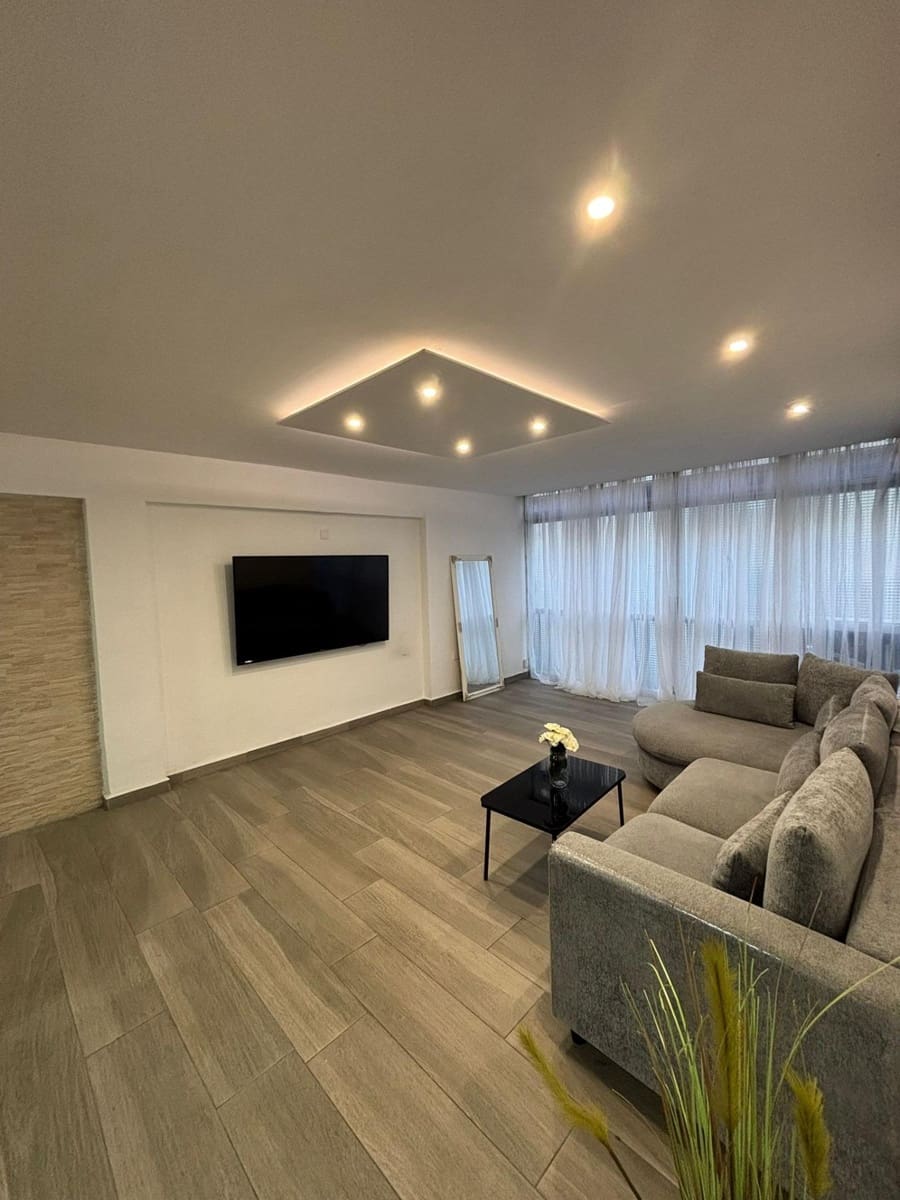 3 sypialnia Mieszkanie na sprzedaż w Benidorm - 240 000 € (Ref: 9291710)