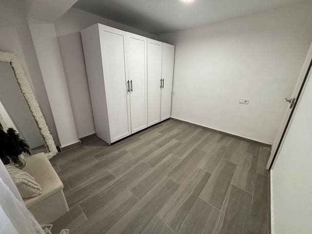 3 sypialnia Mieszkanie na sprzedaż w Benidorm - 240 000 € (Ref: 9291710)