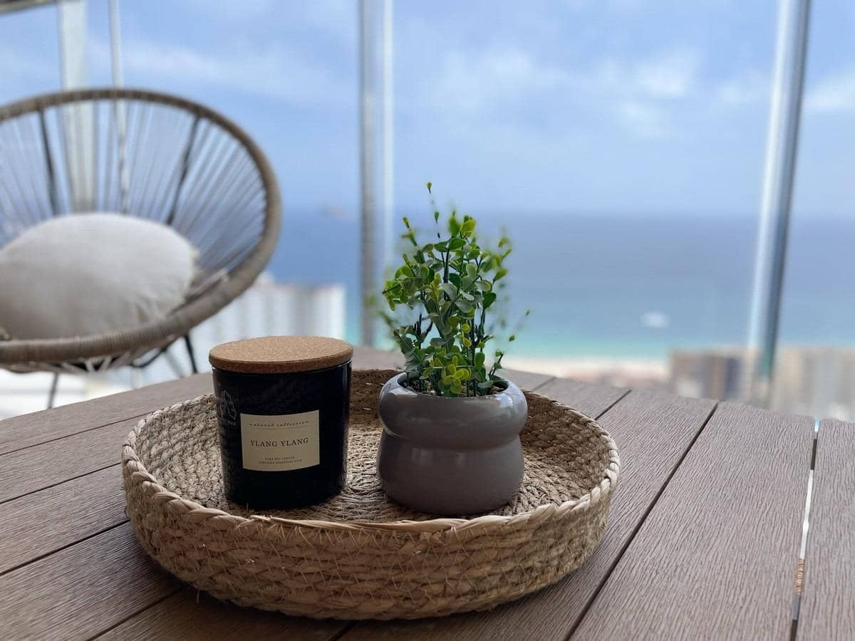 Piso de 2 habitaciones en Benidorm en venta con piscina garaje - 630.000 € (Ref: 9322014)