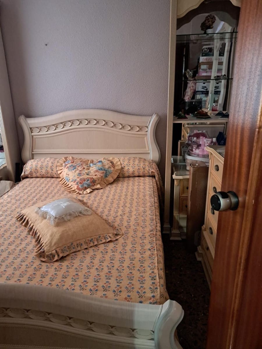 4 sypialnia Mieszkanie na sprzedaż w Benidorm - 275 000 € (Ref: 9349673)