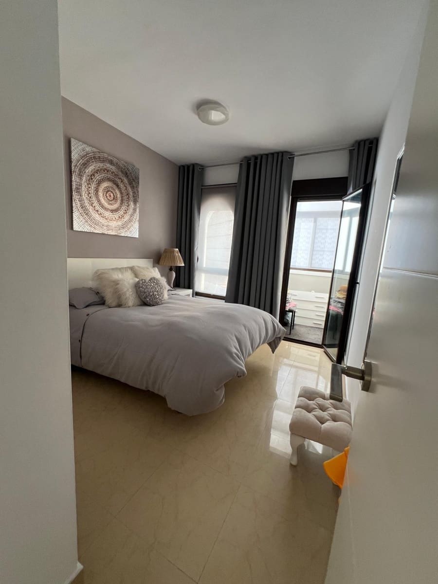 3 bedroom Villa for sale in Benidorm with pool garage - € 495,000 (Ref: 9359697)