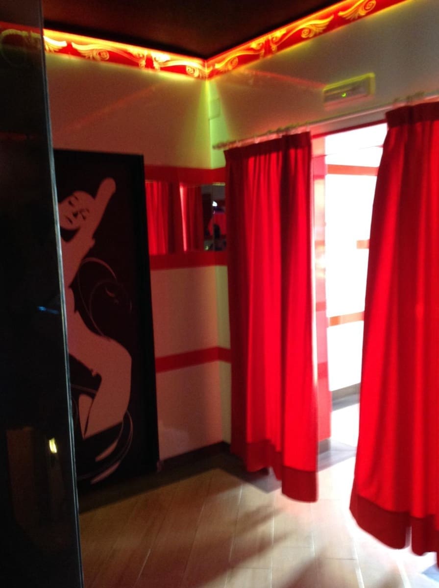 14 camera da letto Hotel in vendita in Benidorm con piscina garage - 1.800.000 € (Rif: 9406739)