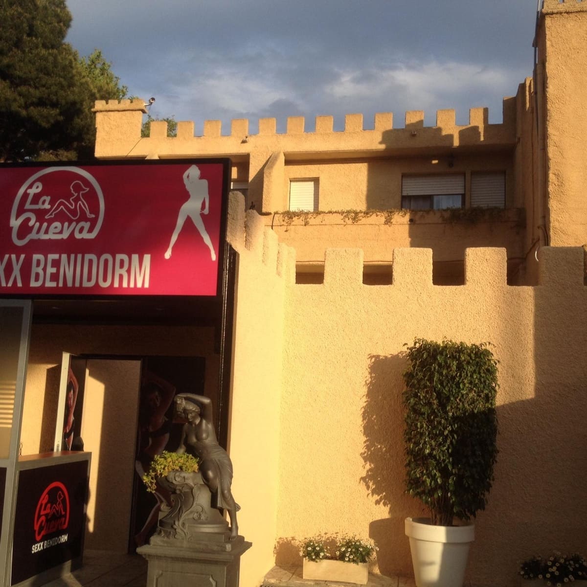 14 camera da letto Hotel in vendita in Benidorm con piscina garage - 1.800.000 € (Rif: 9406739)