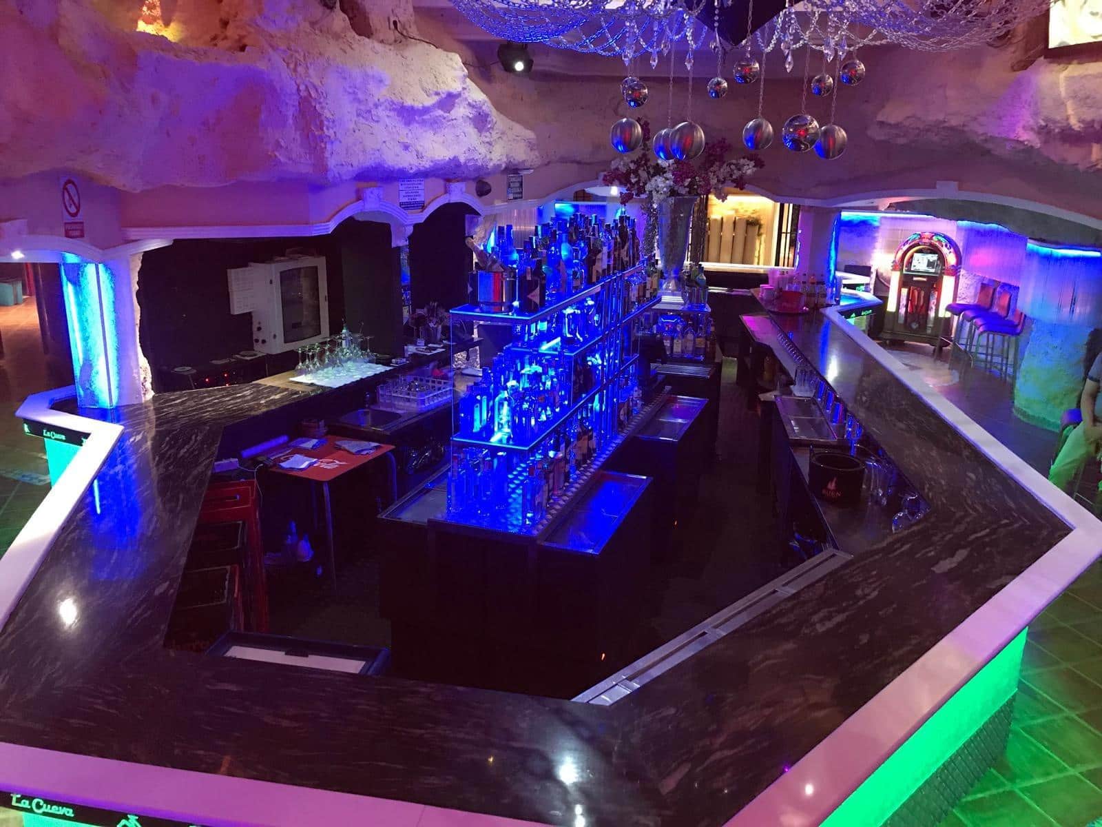 14 camera da letto Hotel in vendita in Benidorm con piscina garage - 1.800.000 € (Rif: 9406739)