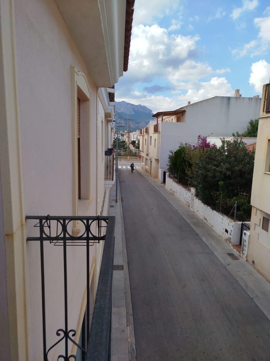 4 sypialnia Willa na sprzedaż w La Nucia z garażem - 307 000 € (Ref: 9408006)