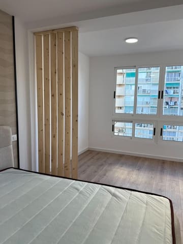 1 sypialnia Mieszkanie na sprzedaż w Benidorm z basenem - 129 900 € (Ref: 9427349)