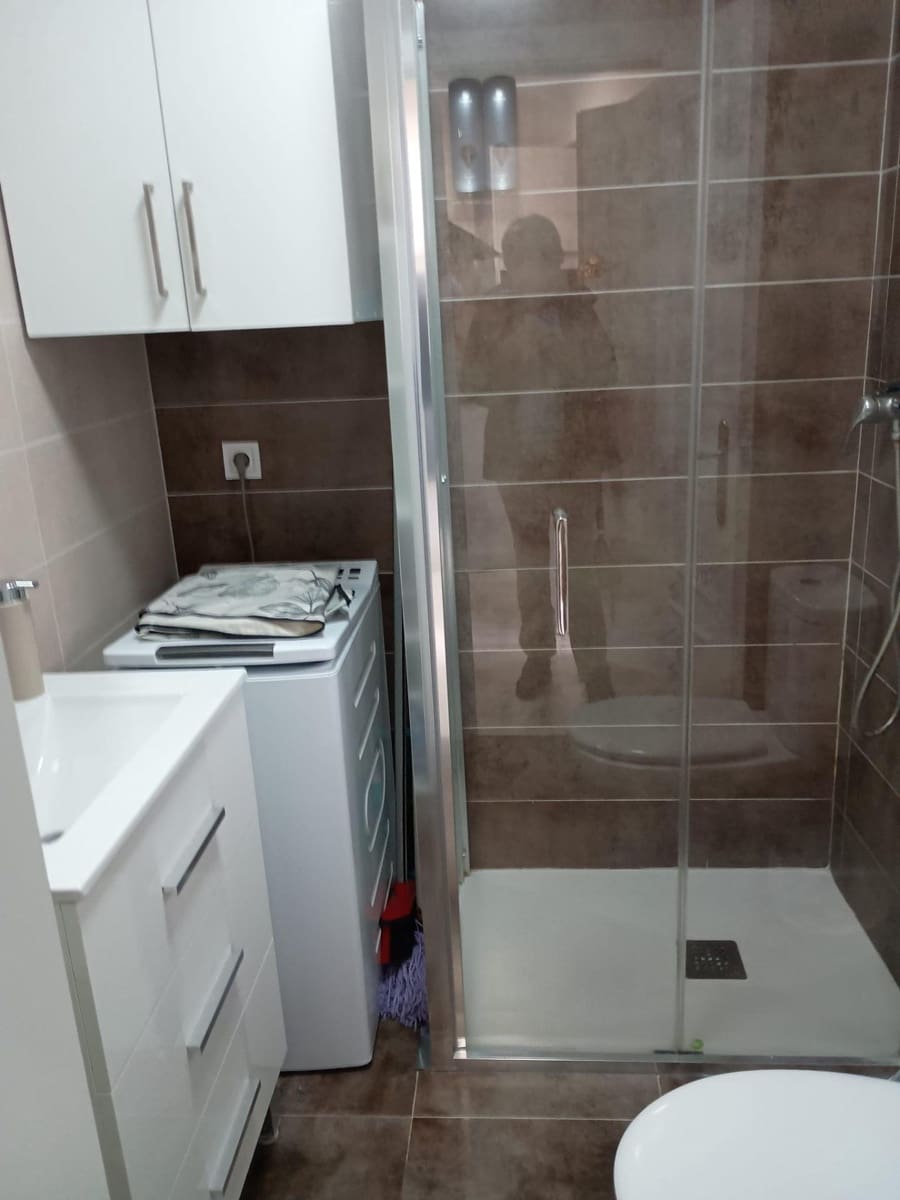 1 bedroom Flat for sale in Benidorm with pool garage - € 175,000 (Ref: 9449434)