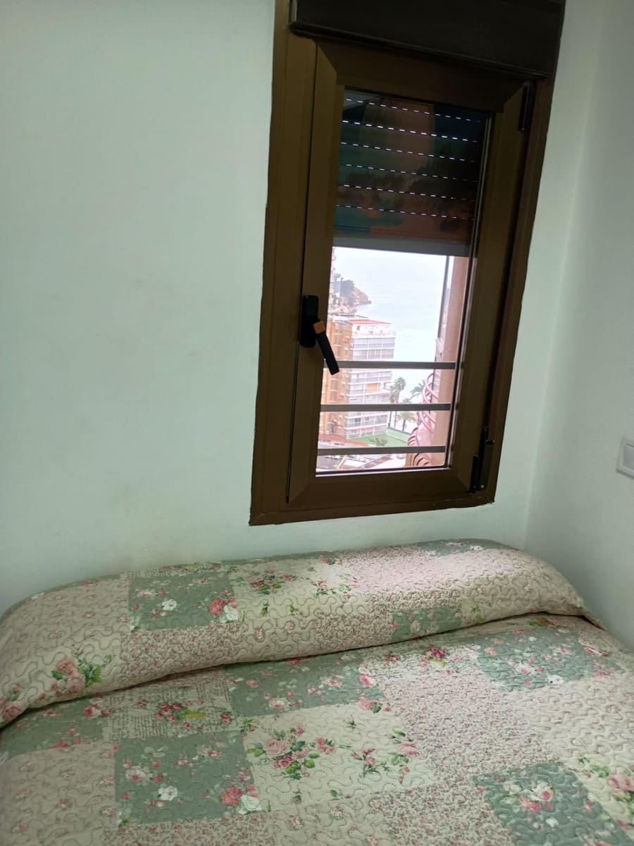 1 bedroom Flat for sale in Benidorm with pool garage - € 175,000 (Ref: 9449434)