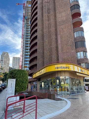 1 chambre Appartement à vendre à Benidorm avec piscine garage - 170 000 € (Ref: 9449434)
