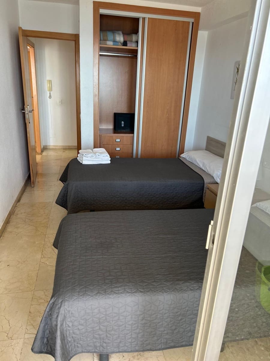 1 makuuhuone Huoneisto myytävänä paikassa Benidorm mukana uima-altaan - 300 000 € (Ref: 9450306)