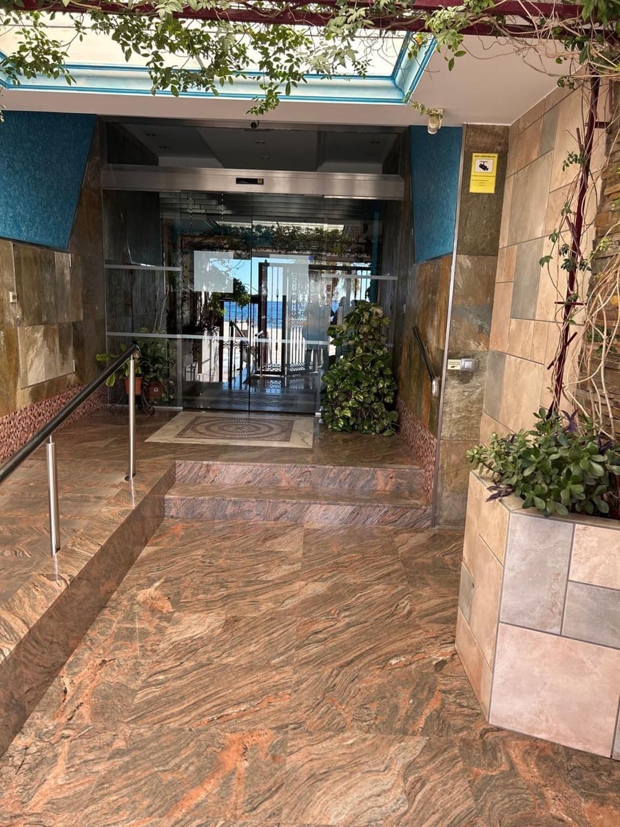 1 makuuhuone Huoneisto myytävänä paikassa Benidorm mukana uima-altaan - 300 000 € (Ref: 9450306)