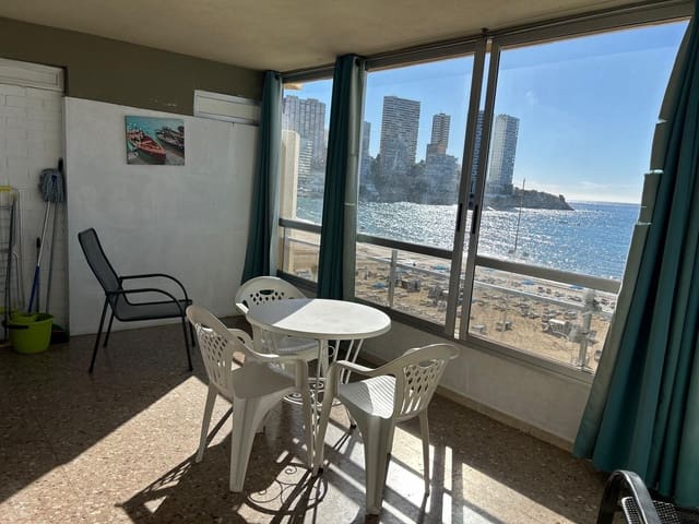 1 makuuhuone Huoneisto myytävänä paikassa Benidorm mukana uima-altaan - 300 000 € (Ref: 9450306)