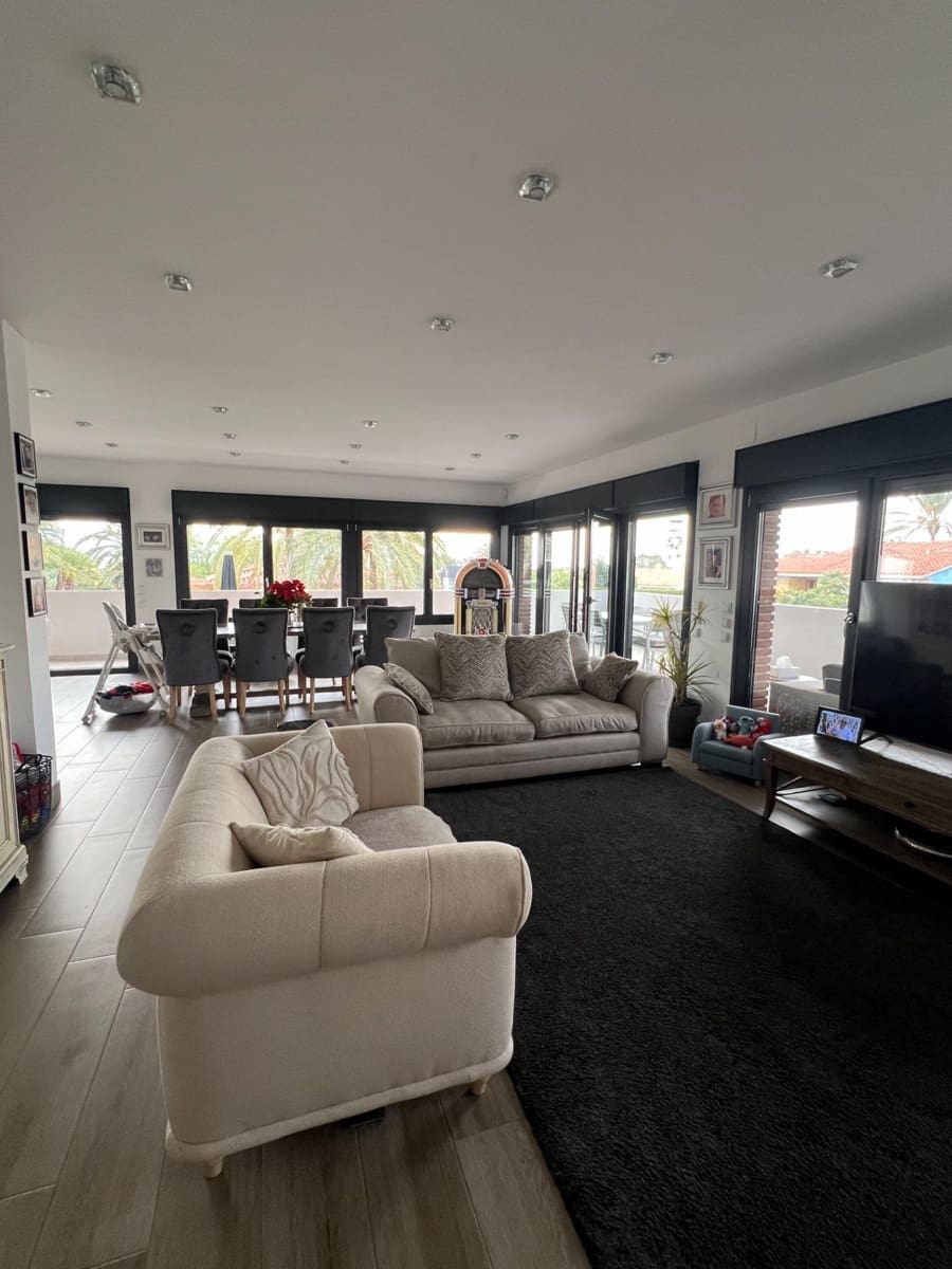 5 quarto Moradia para venda em Benidorm com piscina garagem - 950 000 € (Ref: 9513511)