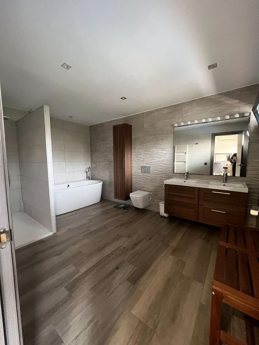 5 quarto Moradia para venda em Benidorm com piscina garagem - 950 000 € (Ref: 9513511)