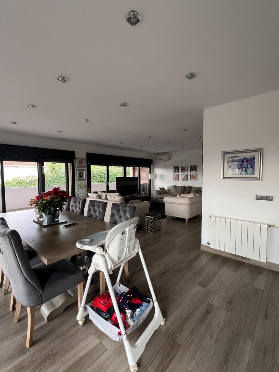 5 soveværelse Villa til salg i Benidorm med swimmingpool garage - € 950.000 (Ref: 9513511)