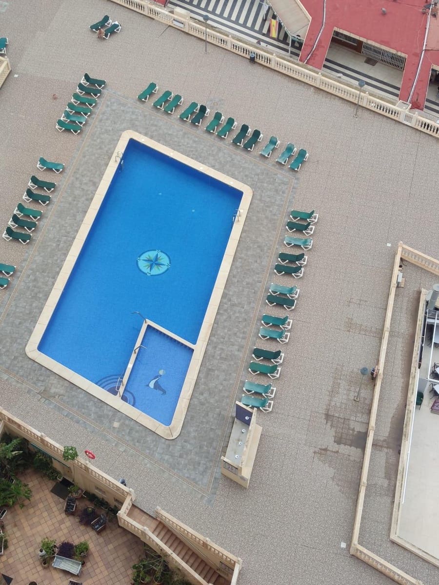 3 soveværelse Lejlighed til salg i Benidorm med swimmingpool garage - € 680.000 (Ref: 9530807)