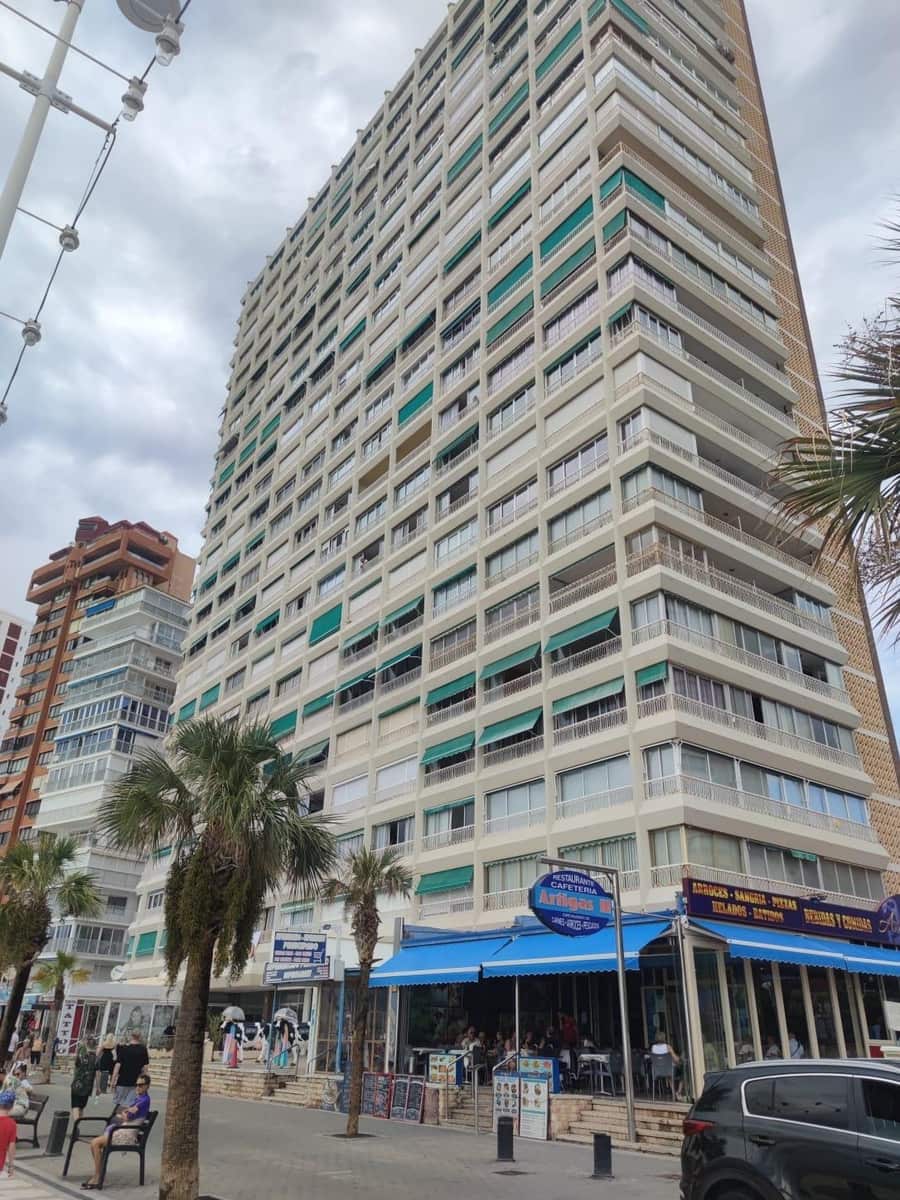 3 soveværelse Lejlighed til salg i Benidorm med swimmingpool garage - € 680.000 (Ref: 9530807)