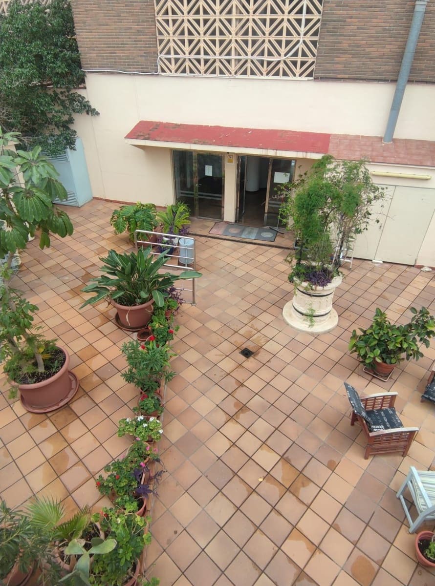 3 soveværelse Lejlighed til salg i Benidorm med swimmingpool garage - € 680.000 (Ref: 9530807)