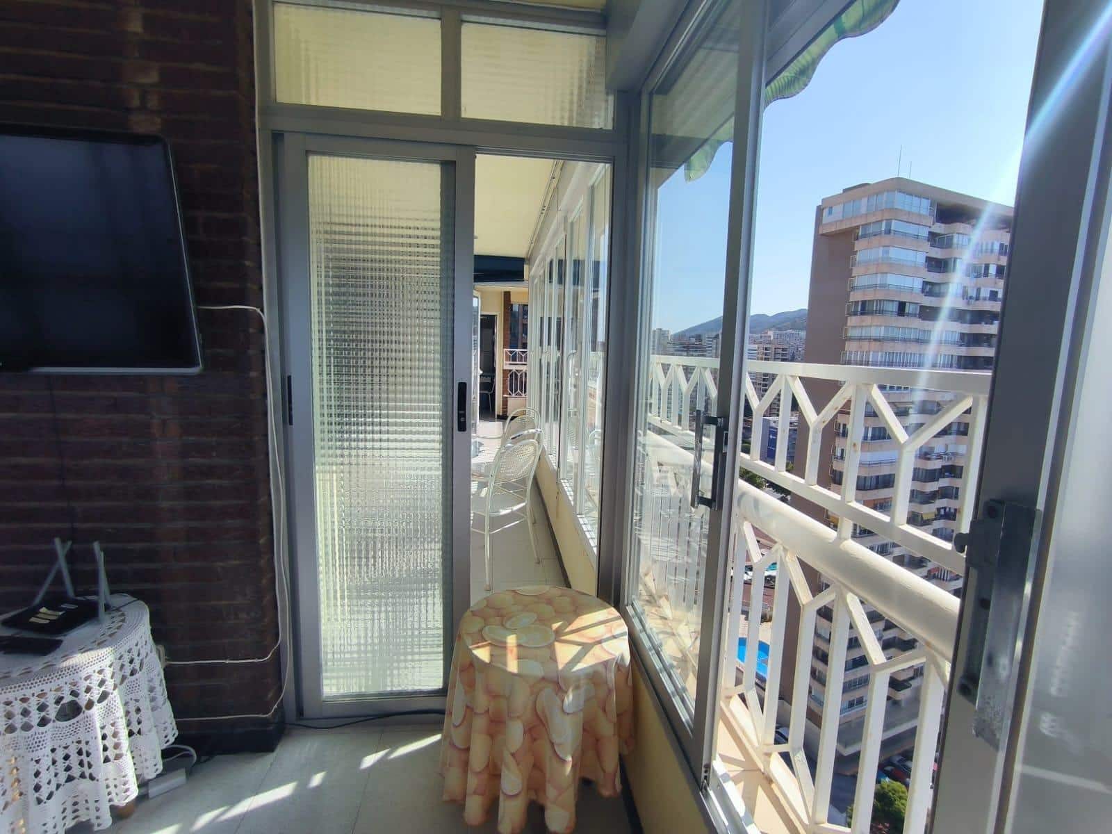 3 soveværelse Lejlighed til salg i Benidorm med swimmingpool garage - € 680.000 (Ref: 9530807)