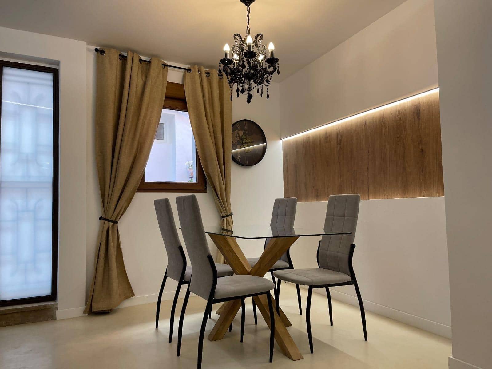 4 makuuhuone Omakotitalo myytävänä paikassa Finestrat - 320 000 € (Ref: 9530808)