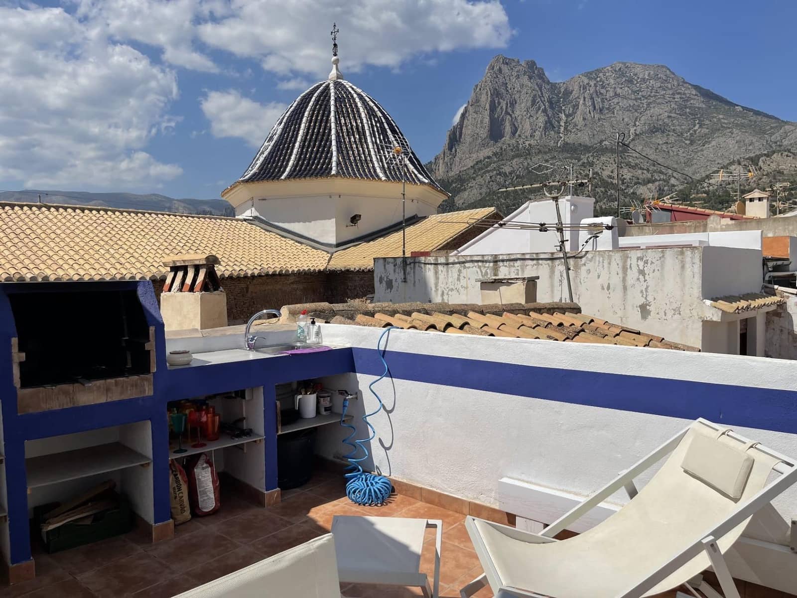 4 makuuhuone Omakotitalo myytävänä paikassa Finestrat - 320 000 € (Ref: 9530808)