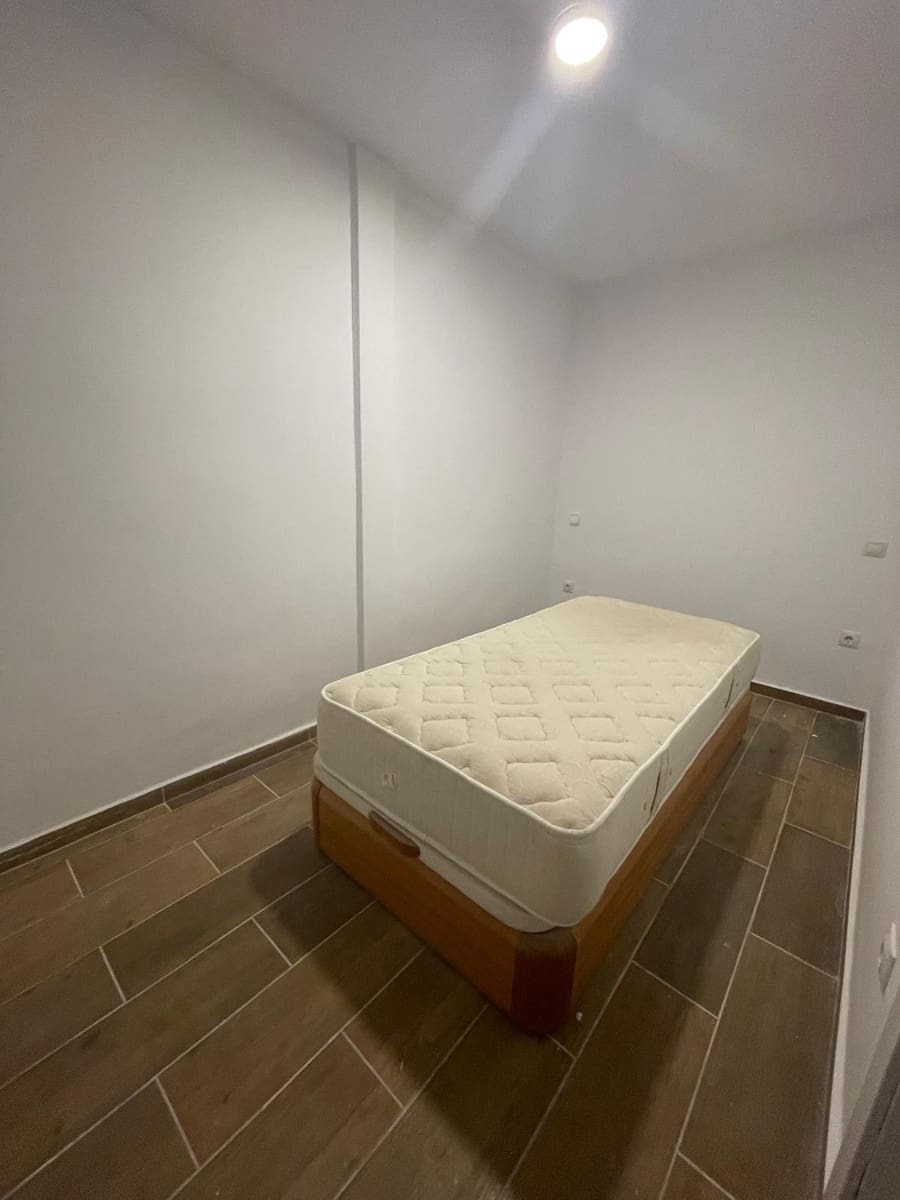 3 soveværelse Lejlighed til salg i Benidorm med swimmingpool - € 220.000 (Ref: 9533852)