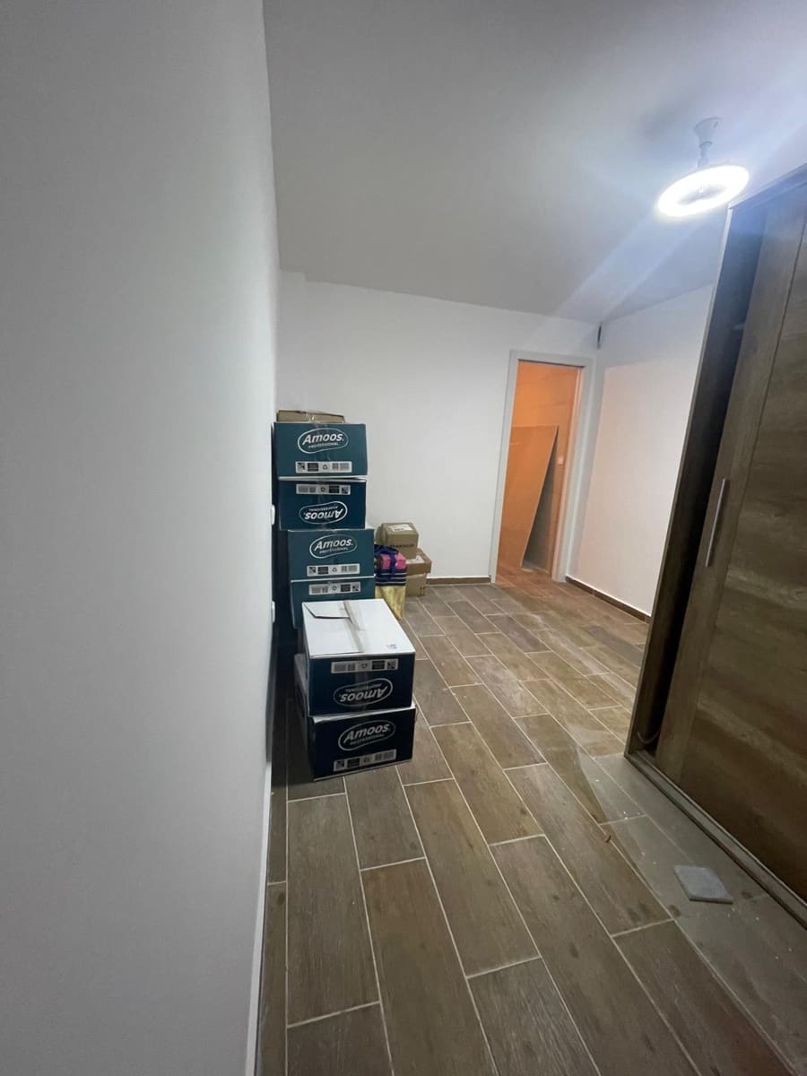 3 soveværelse Lejlighed til salg i Benidorm med swimmingpool - € 220.000 (Ref: 9533852)